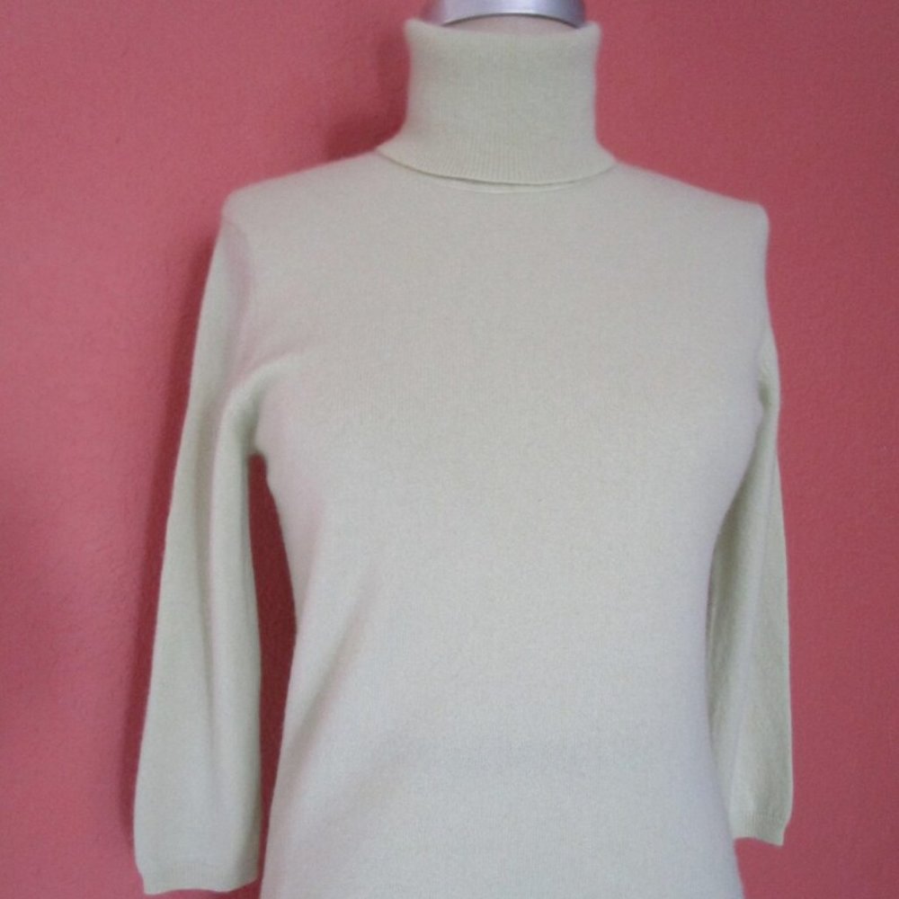 CASHMERE Turtleneck Pullover Knit Sweater Celery Green
